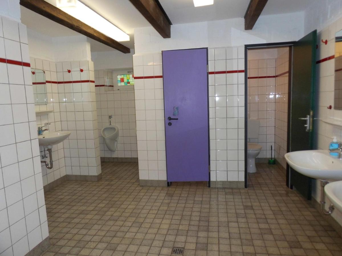 Das Haus Mit Der Roten Telefonzelle Apen 外观 照片